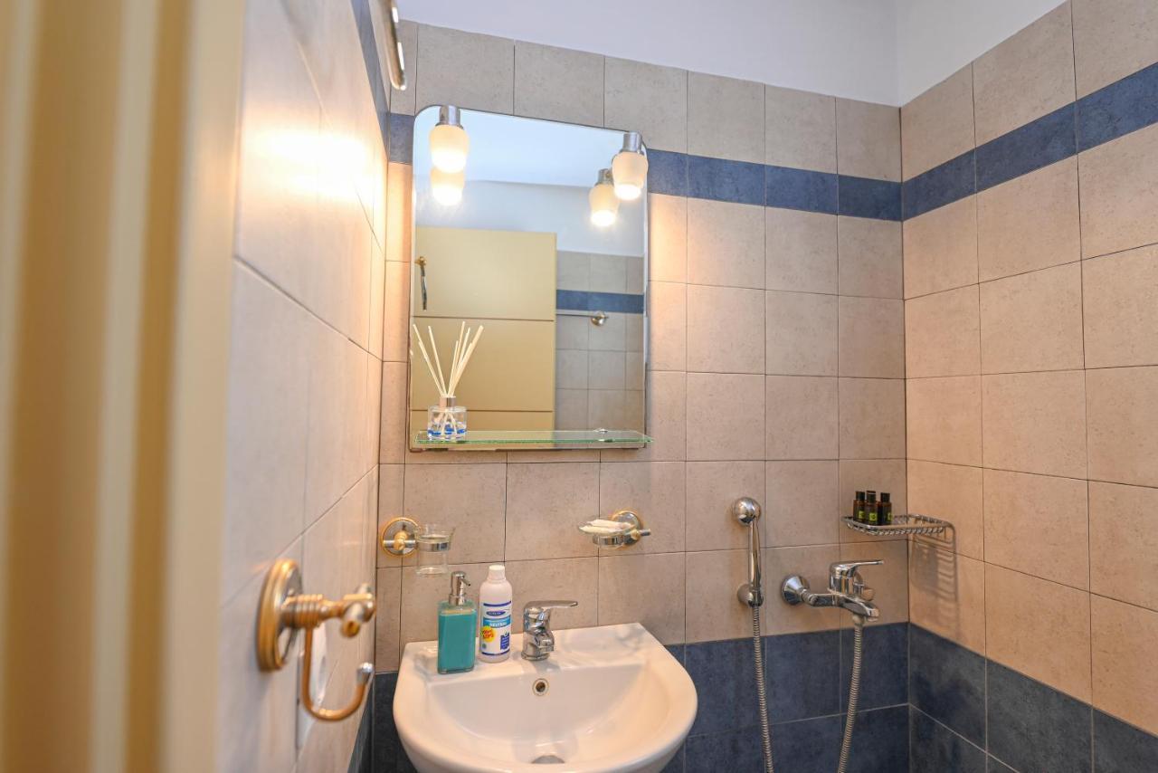 Aesthetic View Apartments Arnados Екстериор снимка