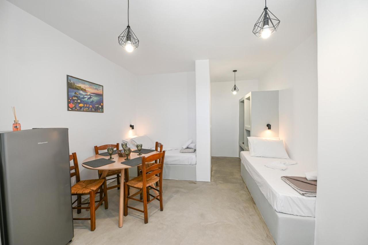 Aesthetic View Apartments Arnados Екстериор снимка